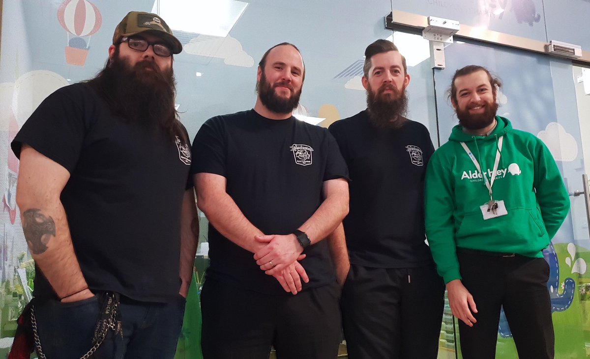 adixonAlderHey's tweet photo. The next bearded boy band? Thanks again to the @liverbeards for buying 300 pairs of our @Matalan superstar pyjamas and donating them to @Pyjamapartyliv 😎 it was a pleasure showing you around our hospital and I’m looking forward to meeting everyone on the 6th 👍 https://t.co/26rDuEHP86