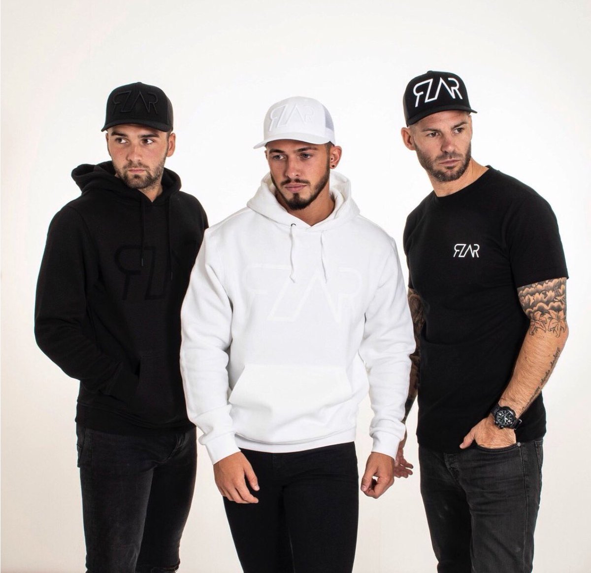 RZAR_UK's tweet photo. BLACK FRIDAY DISCOUNT* Enter FRIDAY40 and receive a 40% reduction! Yes 40%!
@kieran_lee 
@Gazseddon 
@JoeRodriguez9 
🎅🏻stocking filler
🕺stylish
#urban #streetwear https://t.co/qAdprL5xxW