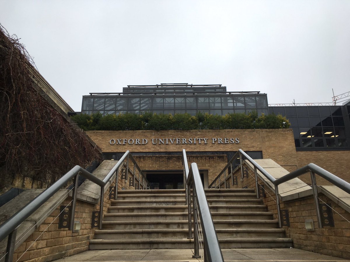 MostlyReading's tweet image. Off to @OUPChildrens to talk about all things book selling with some lovely book folk #bookselling #indie #worknotwork