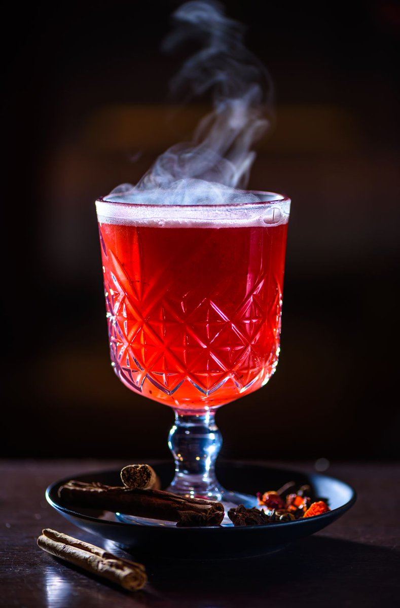 crushgin's tweet photo. Another winter special ❄️

Hot gin punch 😍

#WinterIsHere #Cocktail 

https://t.co/3zdJQWkczN https://t.co/w3sJUXug5B