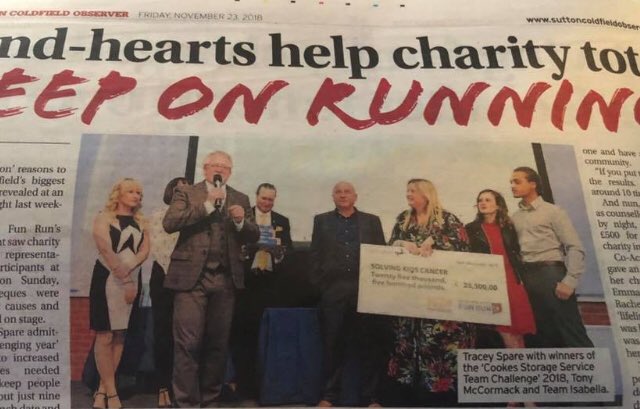 Chorles's tweet photo. I don’t believe it...I’m in the paper! 🤣 @greatmidsfunrun #gmfr2018 @SuttonObserver @LyttleFight @j_m_dalton #LyttleFight https://t.co/YN4HhGpWQo