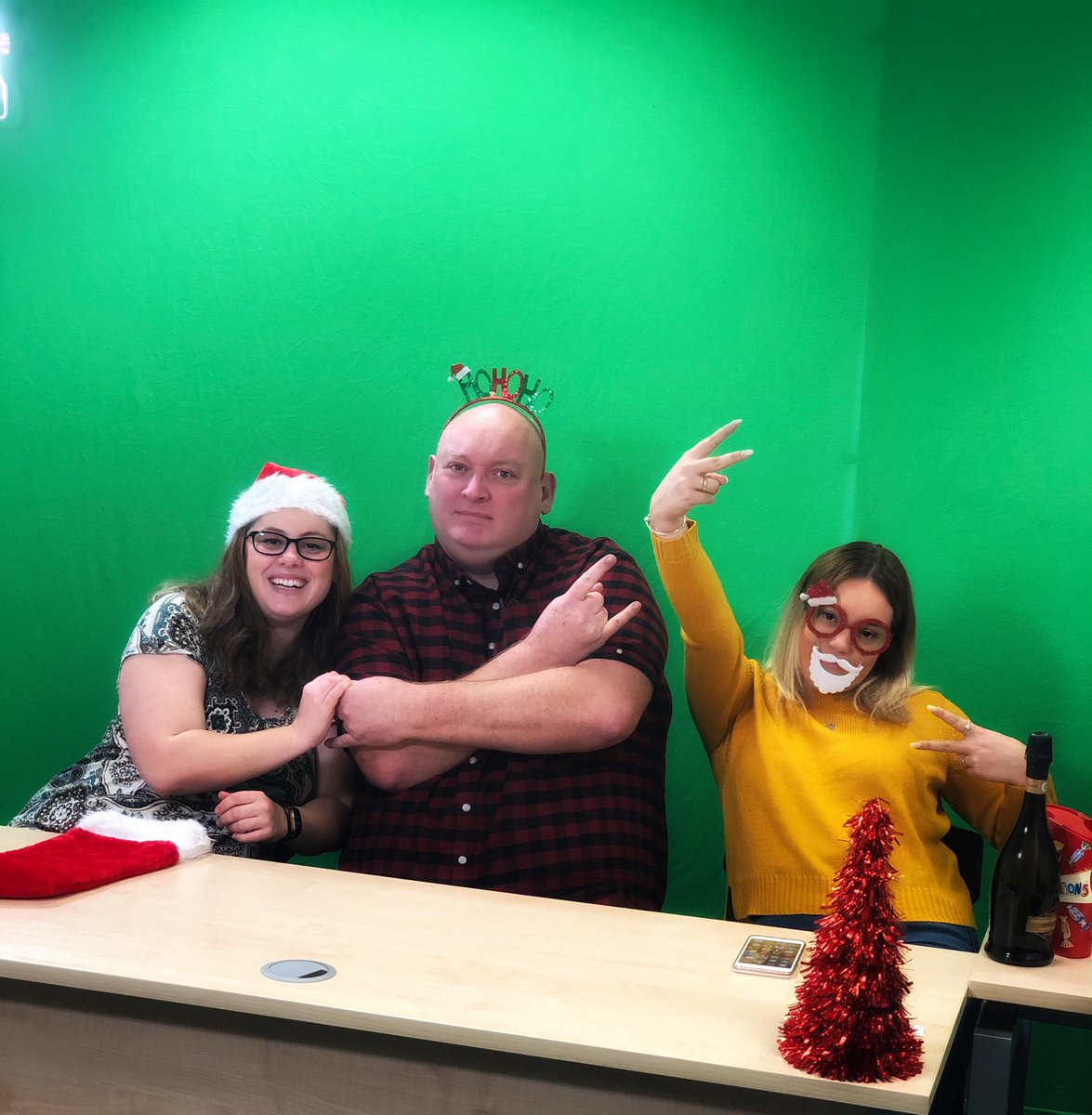 veco_software's tweet photo. It's only 10 days until our #EurolinkAdvent kicks off! Each working day (up until the big day) we will be bringing you prizes, offers and some festive fun so WATCH THIS SPACE! 📹🤶🎄🌟 https://t.co/XeCDK96RY5