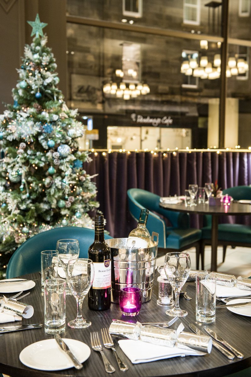 BSBedinburgh's tweet photo. Looking for a great Festive Lunch or Dinner get together? Whether it's a company Christmas lunch or a friends and family dinner, we're the perfect venue for you! For more info call 0131 2215558 or check out our website: https://t.co/993AfbSyuB 
#BSBYummy #Christmas #FestiveSeason https://t.co/ZadklYNLrX