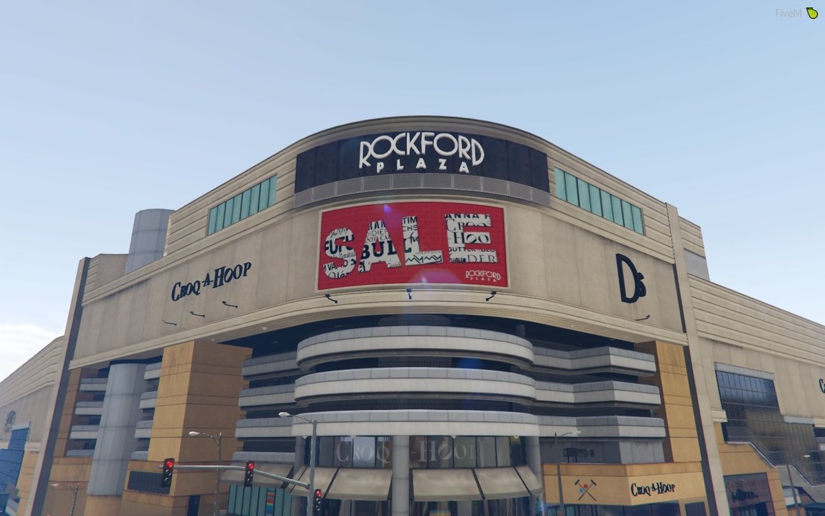 IIS_CEO's tweet photo. Sales are all over Chestborough today, with #BlackFriday #BlackFriday2018 #blackfridayuk. Stay safe and be patient. Don't rush in queues and don't fight over items. https://t.co/ocqycE7G5d