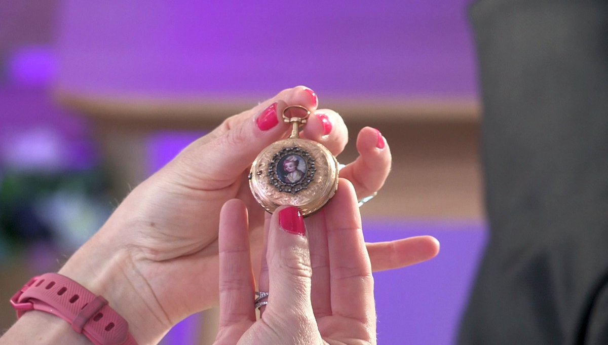 Bidtween tweet media