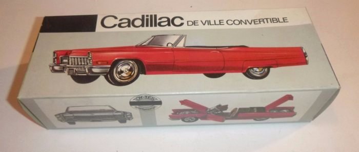 OpalineWatson's tweet photo. NEW! ANTIQUE SCHUCO? BATTERY OPERATED CADILLAC DE VILLE CONVERTIBLE W/BOX TOY TEST https://t.co/9f4WObhEch #Diecast #Matchbox https://t.co/VHFrlihQMy