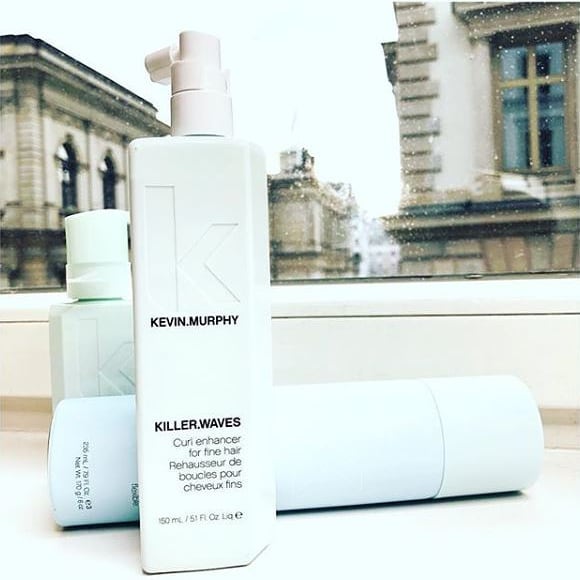 KevinMurphyFR's tweet photo. @love_kevin_murphy KILLER.WAVES - the new, weightless wave enhancer to add volume, texture &amp; definition to your curls and waves. The perfect natural, effortless look you’ve been dreaming of! #lovekm #kevinmurphy #environmentallyfriendly #crueltyfree #curlyhair via @servethepro https://t.co/gKPQmmDC3U