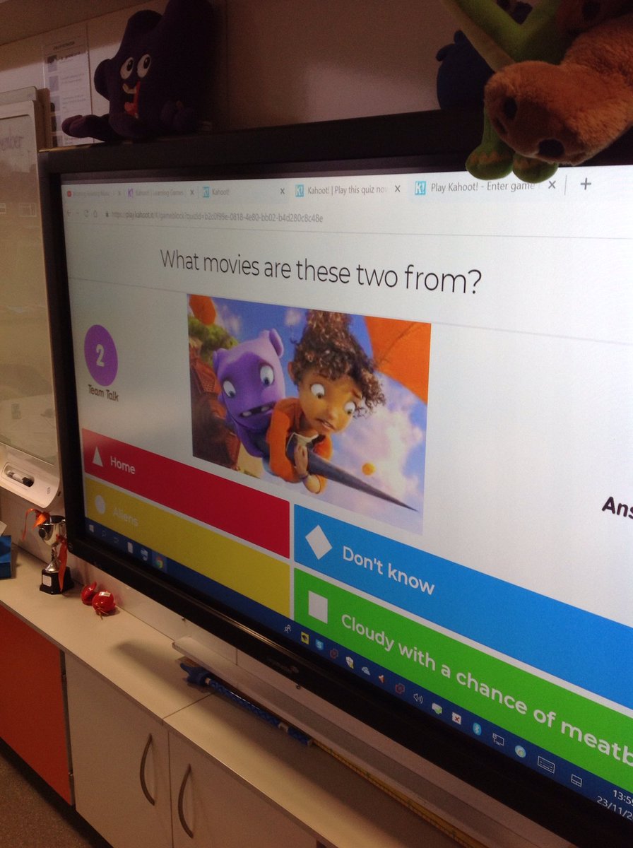 TGPS_NorthLincs's tweet photo. Year 3 are loving their teambuild time today. @GetKahoot #TGPSYear3 #TGPSTeambuild https://t.co/MzwoXAXglM