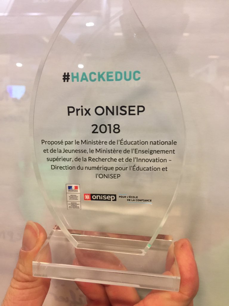 ChPiombo's tweet photo. La @DaneTlse remporte le prix @Onisep lors du #hackeduc 2018 organisé au salon #EducatecTice sur le thème de l’utilisation des données scolaires au service de l’école numérique de la confiance.
BRAVO à toute l’équipe 🤗 Elisabetta, Christine, Benoit, David @actoulouse https://t.co/odedIrIEmk