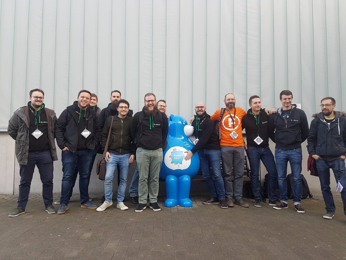 calibrators's tweet image. Zit je met Drupal vragen? Er lopen heel wat #calibrate carebears rond op #drupalcampbe om je te helpen 🐻❤