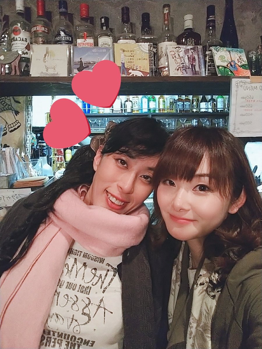 shoko0608's tweet photo. 終演後、久しぶりに留里佳さんとパシャリ♡
来月は絶対に!衣装のまま写真撮るぞ!と決めております。(笑)
留里佳さんをこの手で捕まえて、肩抱いて撮る!
#BD1122 https://t.co/9Zt8gLqT85