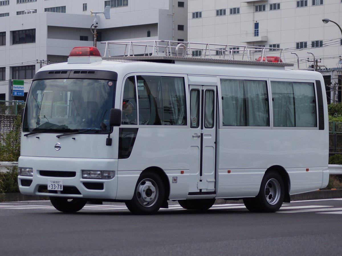 RyotoRESCUE's tweet photo. #いい日産の日 https://t.co/SZSKpjNbCo