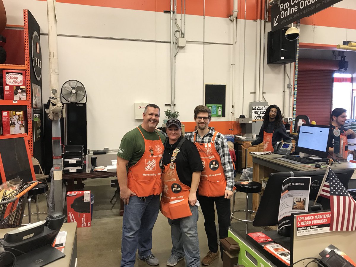 3854 prodesk having some fun! <a href="/kelly_broyles/">Kelly Broyles</a> @GardnerD187 <a href="/jzeilerman/">Janet Eilerman</a>