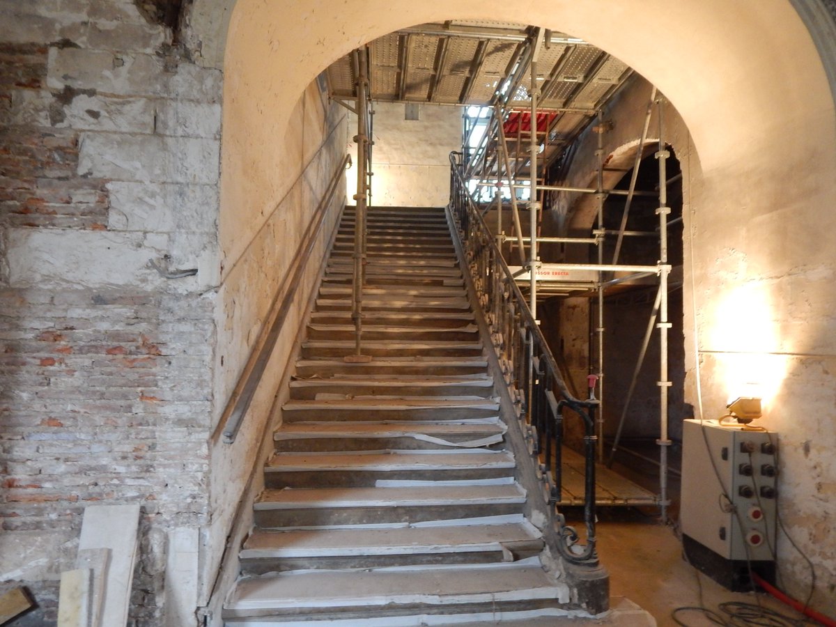 archivesaube's tweet photo. Le compte à rebours est lancé !
Les travaux de la future @citevitrail3 ont officiellement commencé.
Un site dédié aux vitraux de l'Aube et d'ailleurs.
3000m² comprenant boutique, expositions, ateliers, centre de documentation, pôle recherche, salle de conférences,...
RDV en 2021 https://t.co/lh9suP66aD