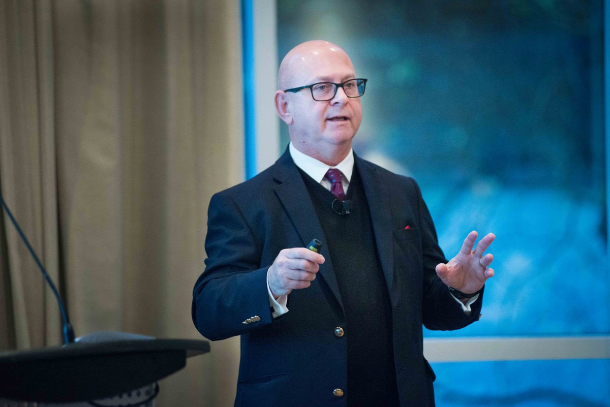 CPAcanada's tweet photo. “Most people spend more time picking the colour of their fridge than selecting their financial advisor” - @Larry_Short, CPA, CGA @HollisWealth speaking at #CPAMM18 #FLM18 https://t.co/RXot0VsS6u