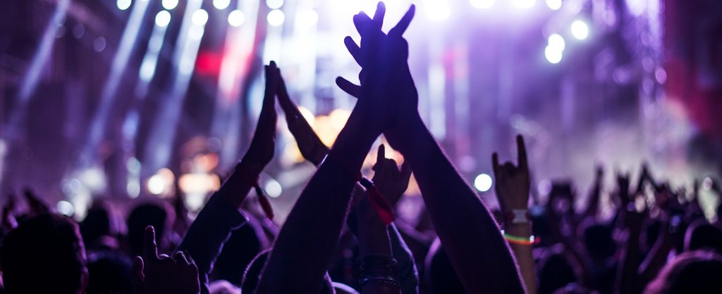 feezure's tweet photo. "Repeat a popular song that resonated with the congregation." https://t.co/2v8iFmbANu #Church #Worship #Singing https://t.co/bSR4xDg1Wz