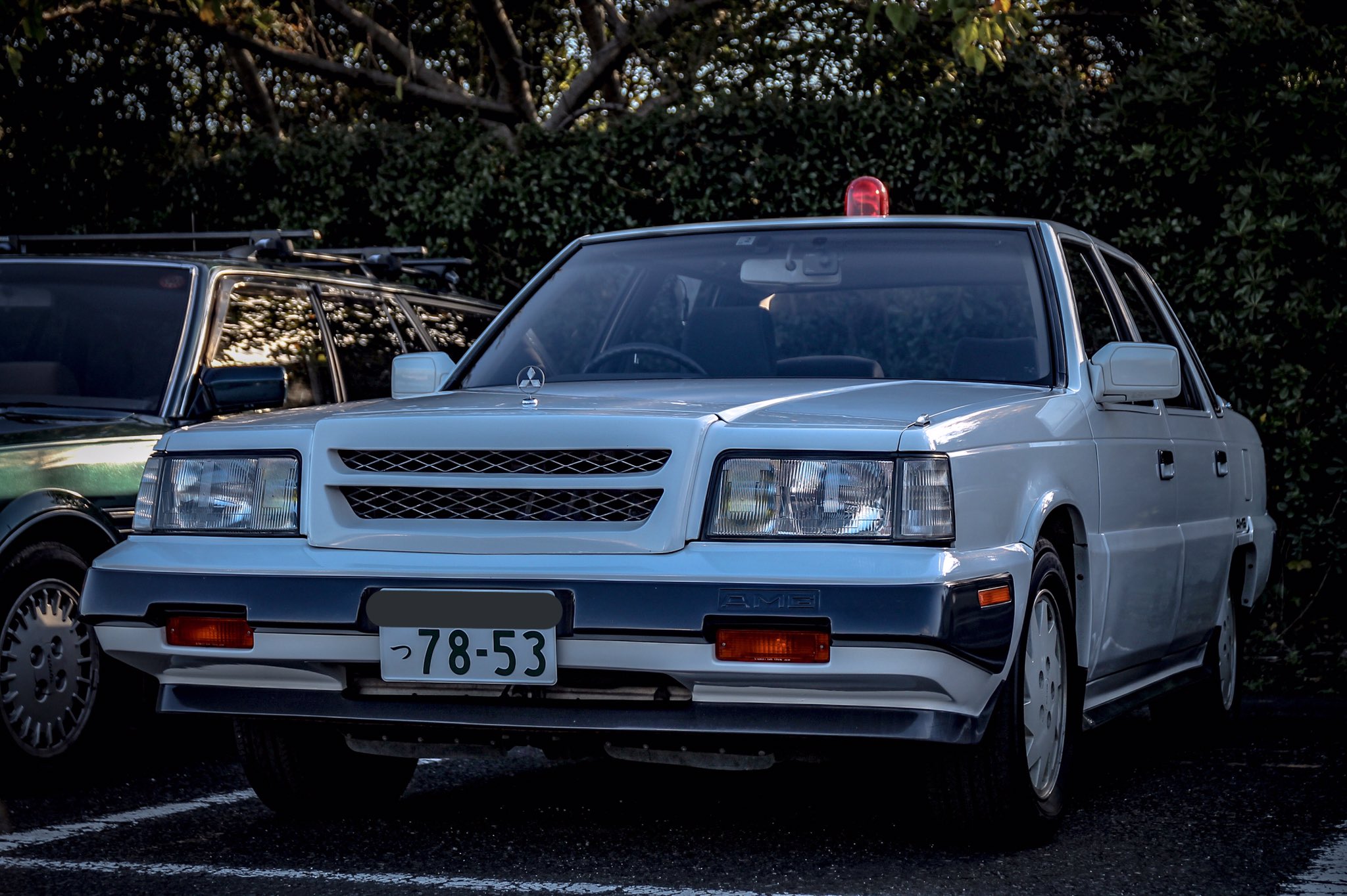 19bmw5i En Twitter 三菱 デボネアv 3000ロイヤルamg ついに拝めたbrosnan氏の愛車 2代目デボネア のオーナードライバー向けの目玉グレード 各部にエアロパーツが奢られ三菱amgマニア必見の一台です 78 53は石原プロの刑事ドラマ 19bmw5i En Twitter 三菱 デボネアv 3000ロイヤルamg ついに拝めたbrosnan氏の愛車 2代目デボネア のオーナードライバー向けの目玉グレード 各部にエアロパーツが奢られ三菱amgマニア必見の一台です 78 53は石原プロの刑事ドラマ