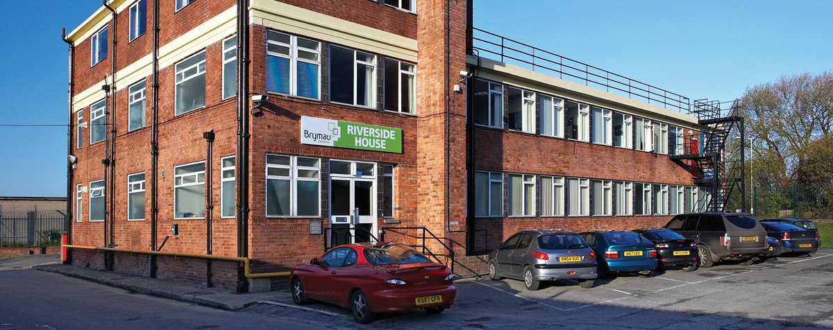 BrymauEstates's tweet photo. Renovation work is under way as we upgrade a number of our offices at Riverside House - Be the first to view and register your interest with us today:  #Chester #OfficeSpace #SME https://t.co/RqasXxTJrE https://t.co/KnRJDDgf3G