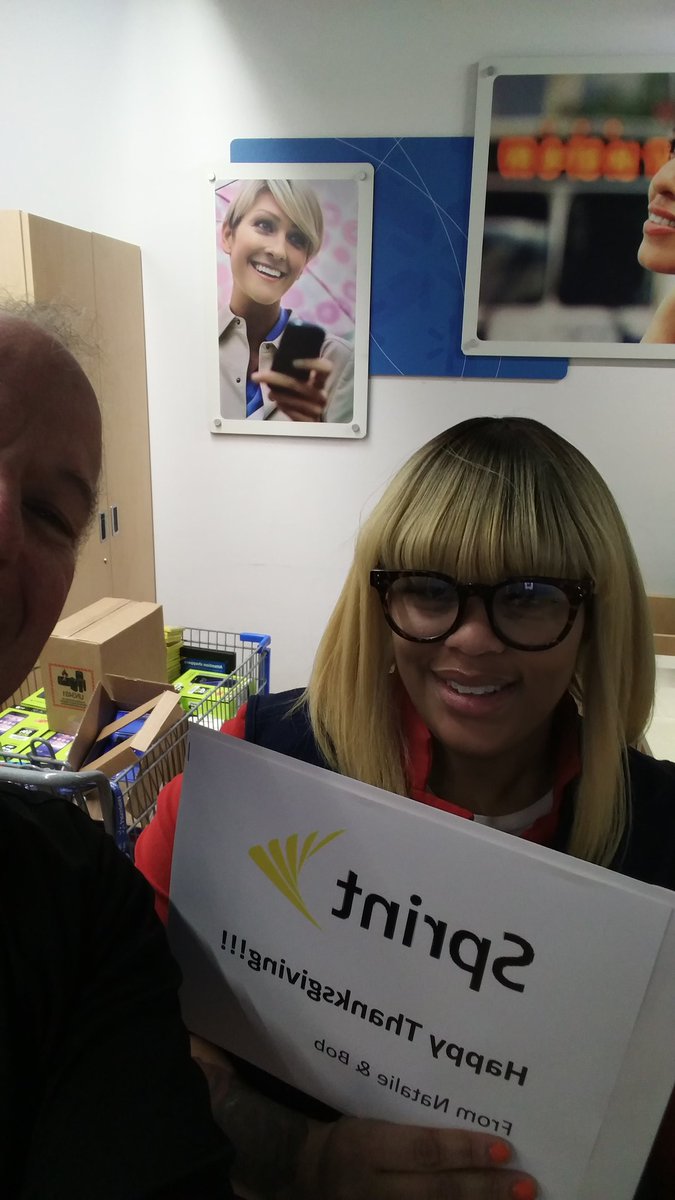 BobAtSprint's tweet photo. Trequilla just learned of the great deals she can offer her customers at WM 5196  and is SMILING!!
#SprintOwnsNR @markjacksonKC5 https://t.co/pimbADeEYY