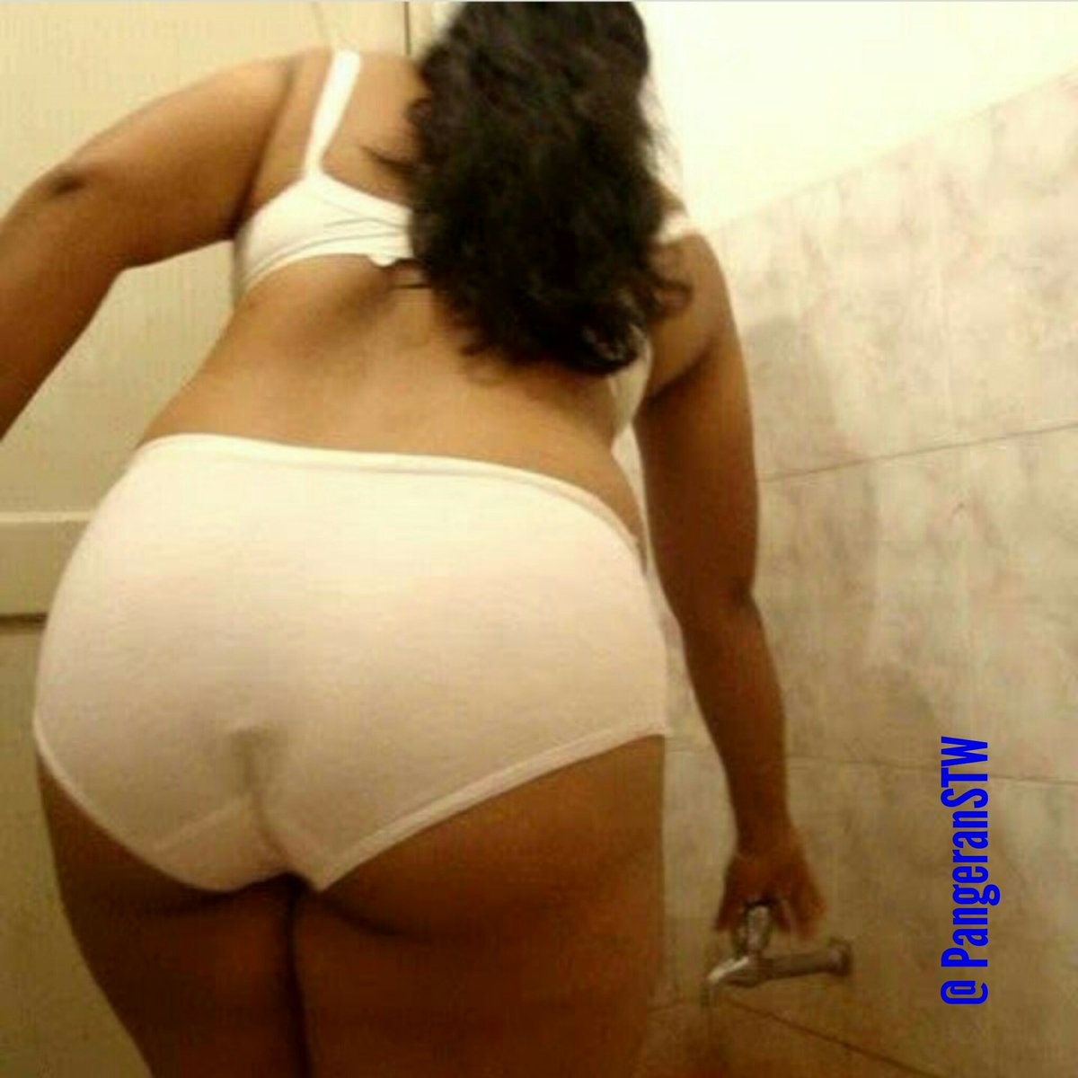 Sebelom tidur, jangan lupa utk bersih2 dulu ya.. #tantestw #tantesemok #tantekesepian #tantehot #IGO #jandabugil #JandaSeksi #jandasemok #Jandakesepian