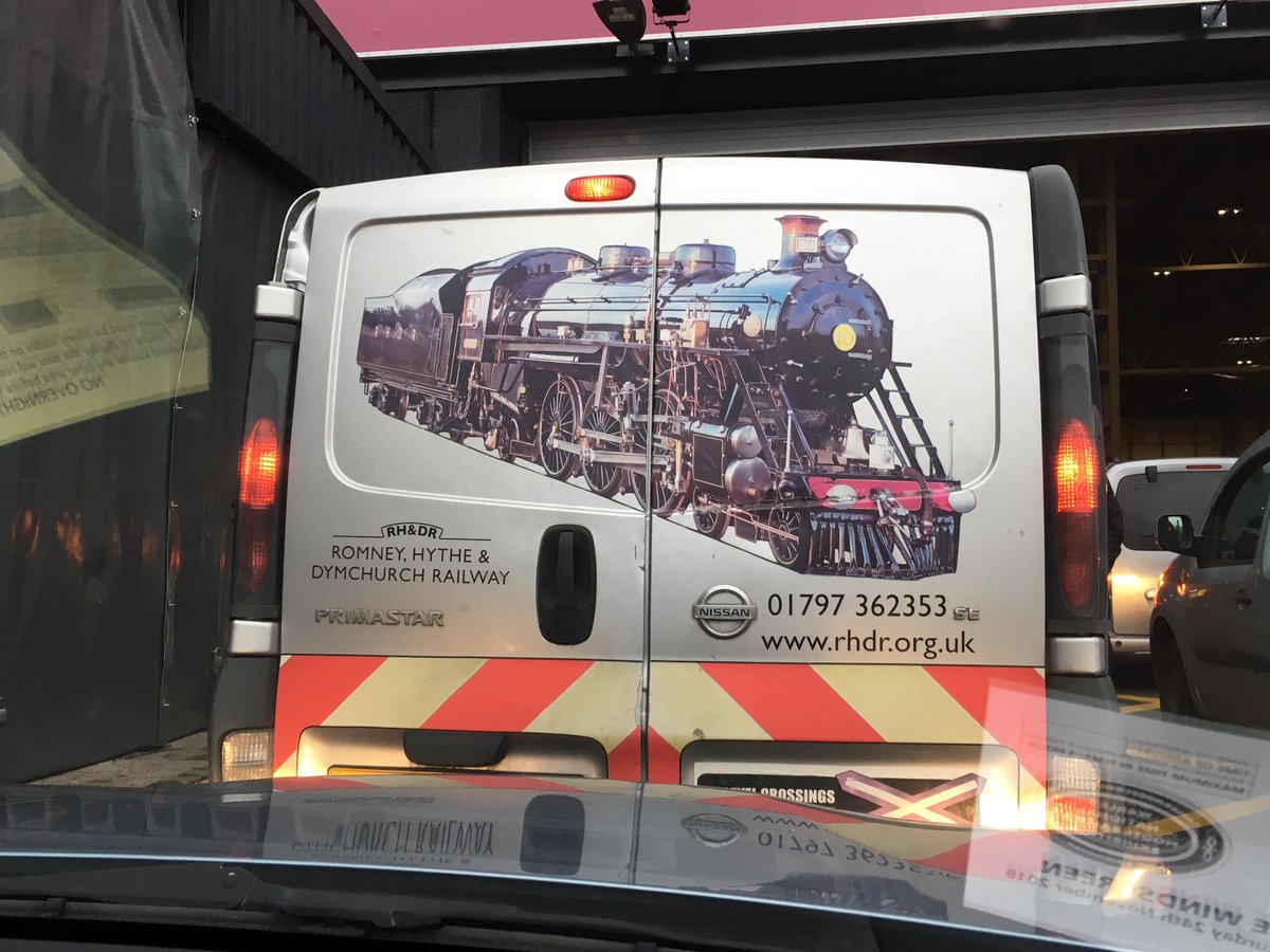 FlywheelMedia1's tweet photo. Stuck in traffic with @RHDR waiting to get into the #NEC #warley2018 https://t.co/C8Xw9xkf4B