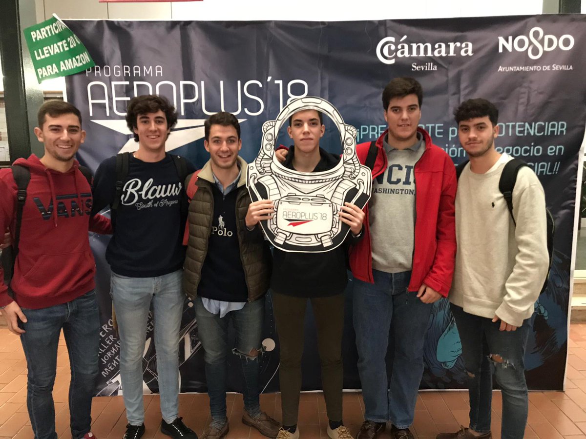 nachocastillof's tweet photo. Mi futuro profesional estara en el sector aeroespacial en sevilla #camaraAeroplus https://t.co/QflJJKB8yQ
