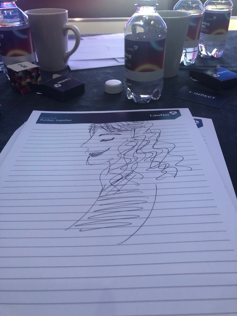 BiscoesCOP's tweet photo. Design thinking ..🤔... not being afraid for things not being ‘perfect’ immediately ... 👩🏼‍🎨  phew 😅 #LNConf18 https://t.co/RGFIR4N4JM