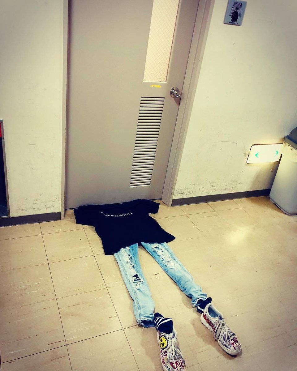 ourstory_mfs's tweet photo. [TRANS]

MY FIRST STORY
S･S･S TOUR 2018 
Thank You!!
Sendai SUNPLAZA!! 
#myfirststory
#マイファス
#SSStour
#Hiroshower
#shedoffskinfeeling
#afterperformance https://t.co/VgJAz2iqcC
