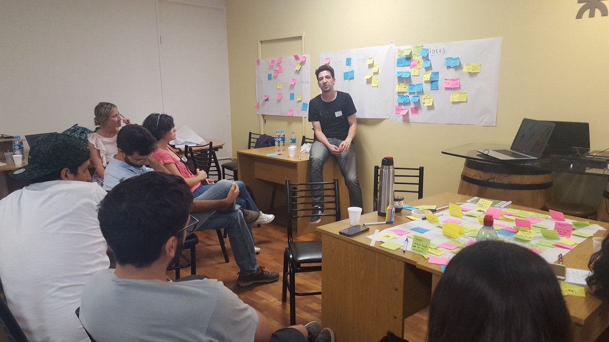 DHARMaLabIA's tweet photo. Excelente cierre de jornada luego de trabajar en los prototipos #code4food #GoodTechIBM #SinDesperdicios https://t.co/M4h22fMJAM