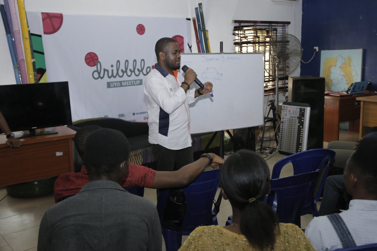 the_ladybella's tweet photo. There is this amazing thing about @francisonuk When he speaks
#UyoDribbbleMeetup https://t.co/1rwDNhwuHN
