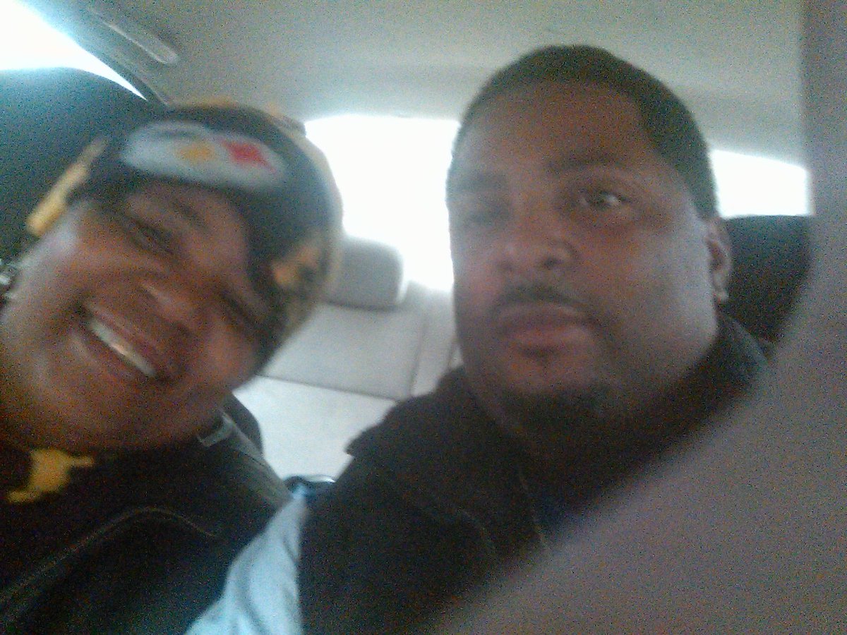 RefCloBanks's tweet photo. #Blackfriday Here We Come!!!!!!! https://t.co/tbSsQeCiwU