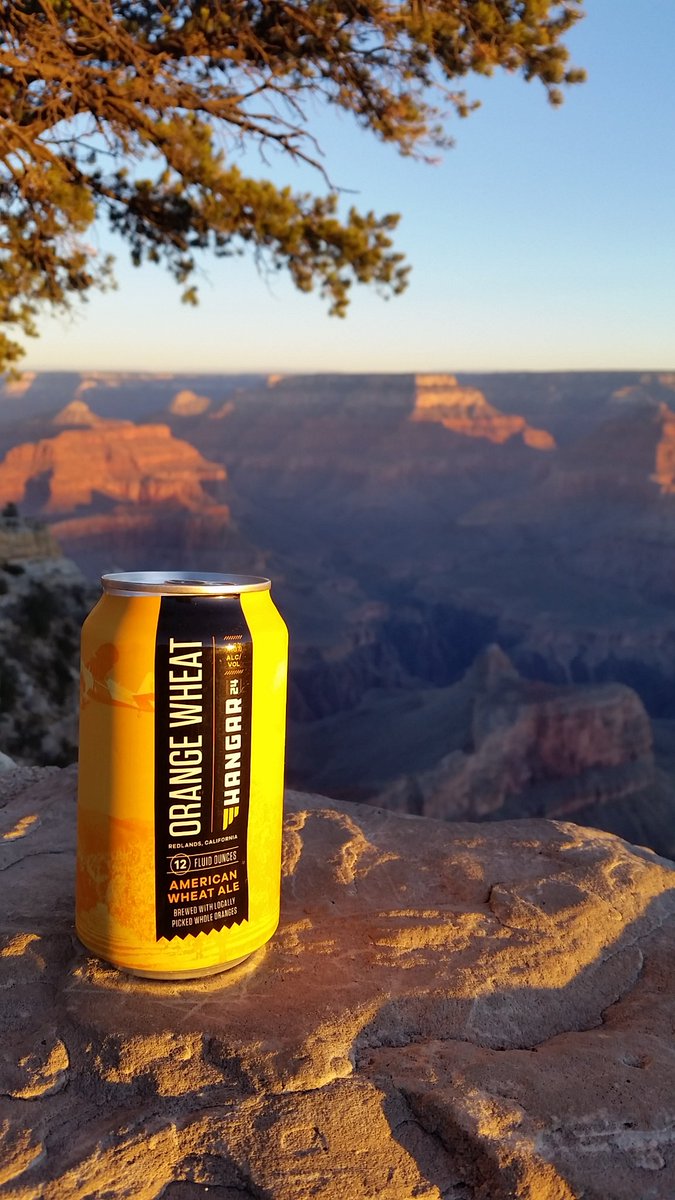 ColorBlindBeer's tweet photo. Nothing quite compares to a @GrandCanyonNPS sunrise. @Hangar24Brewing #AdventuresWeShare #IndependentBeer https://t.co/U1WxHvCzpt