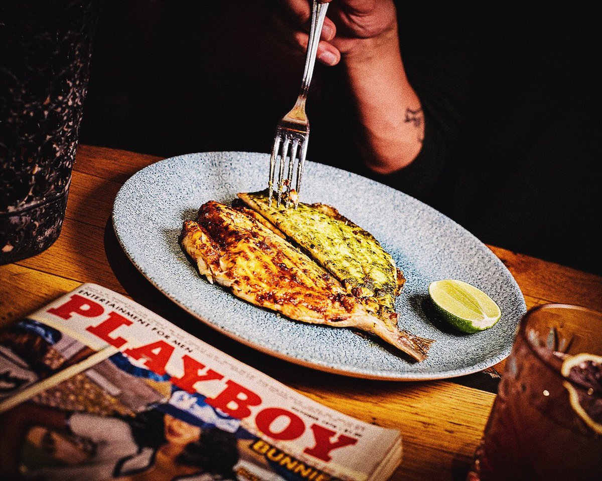 La Bodega Negra tweet media