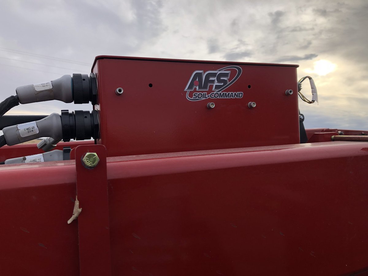 DirkMitchell's tweet photo. Red Friday - demo Steiger CVX and Ecolotiger 875 w #Soilcommand @rbilstein @MitchellEquip https://t.co/RjbIpbfzRK