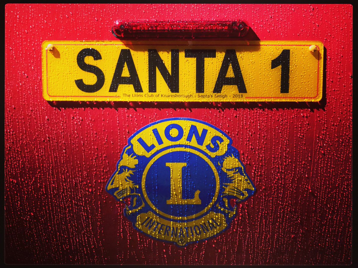 GeoffWardSGP's tweet photo. Looking forward to seeing new Lions’ Santa Sleigh tonight #IMadeThat #Knaresborough #BrightFriday https://t.co/P88kUumr4X