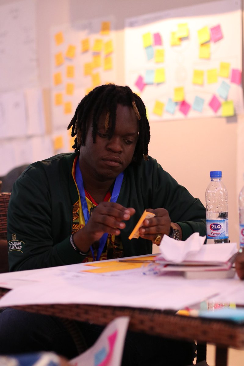 OpenlyBlack_'s tweet photo. So, basically the better part of today's was spent on the topics of Management, Sustainability, Diversity and Inclusion #connecthubs #ComeConnectGoCreate @enthuseafrika
@hivosrosa @nesta_uk @electric_south @ConnectHubs @zwBritish #Zimbabwe #DigitalStorytellers https://t.co/E7lxEnw39a