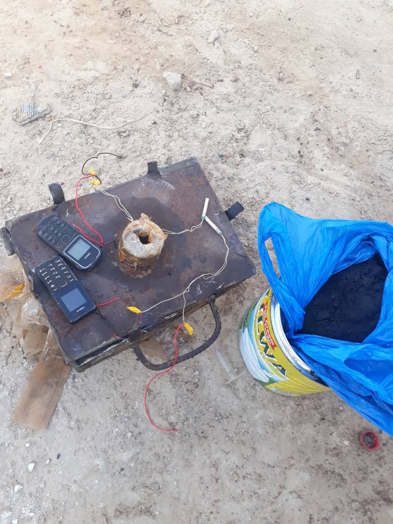 Puntlandmirror's tweet photo. #Somalia's intelligence agency NISA said it has thwarted a roadside bomb that was planted by Al-Shabab in #Heliwaa district of #Mogadishu. https://t.co/cvEMJ8Q7jT