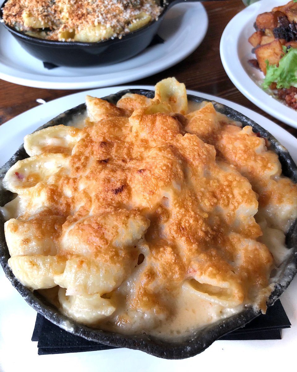 Black Friday is for baked Lobster Mac &amp; Cheese. 🧀🧀🧀