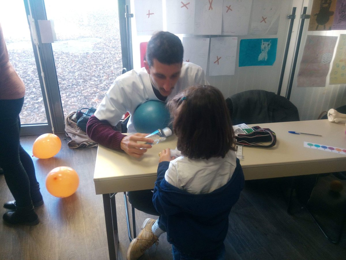 bakebordeaux's tweet photo. Lest étudiants de la  @bakebordeaux participait cette semaine à l'Hopitâl des Nounours 2018 ! 🐻 https://t.co/7WpNBZELXO