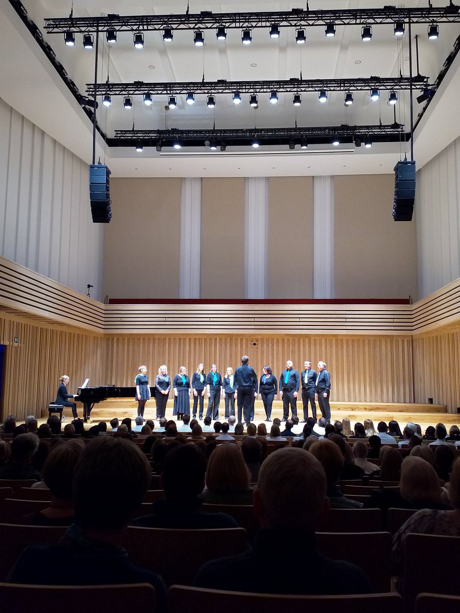 the_halle's tweet photo. First time for @Woodplc at the #HCCC2018 @StollerHall
#workplacechoirs #singingisgood #collaboration #artsatwork https://t.co/WKolju7E9E