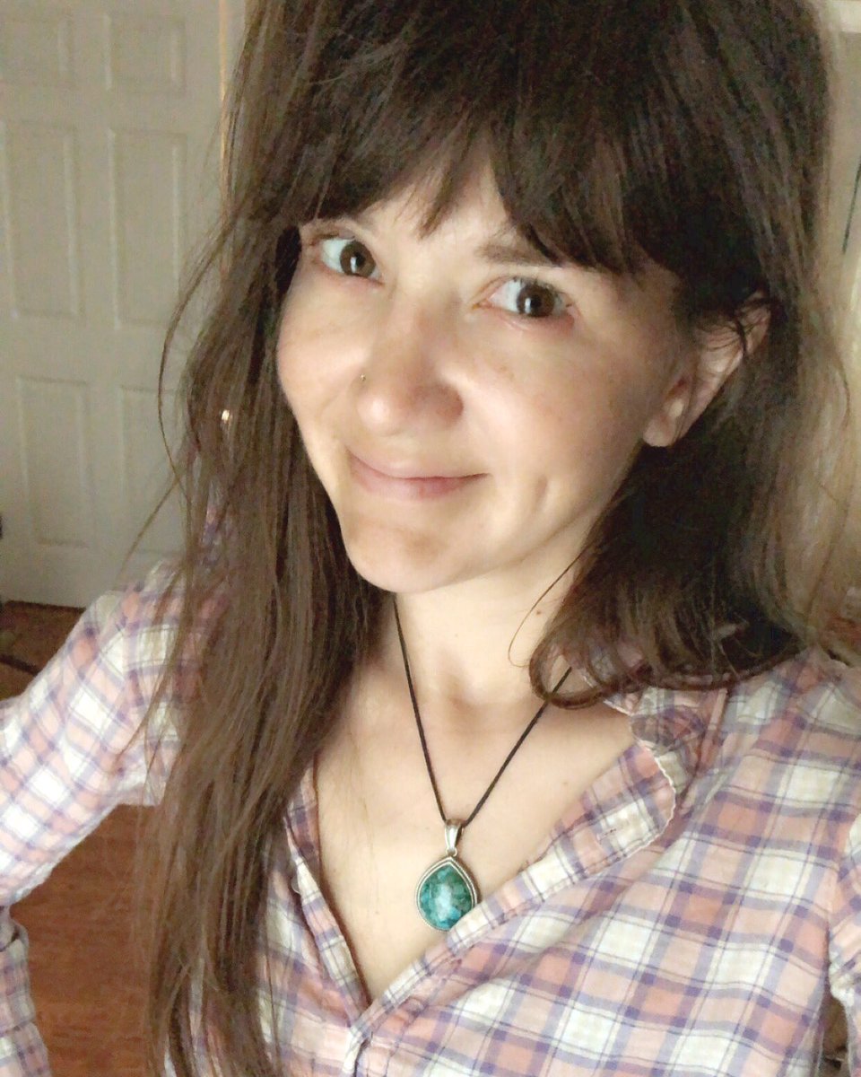 RaelynNelson's tweet photo. I’ll send you a free #RaelynNelsonBandanaWrappedGuitarStringBracelet for every item you purchase at the #RaelynNelsonBand store today! https://t.co/bcrONvOVTj #blackfriday #deals #shop #musicstuff #guitar #countrygaragerock  ✨🌱🙃 https://t.co/KGlaikVYbt