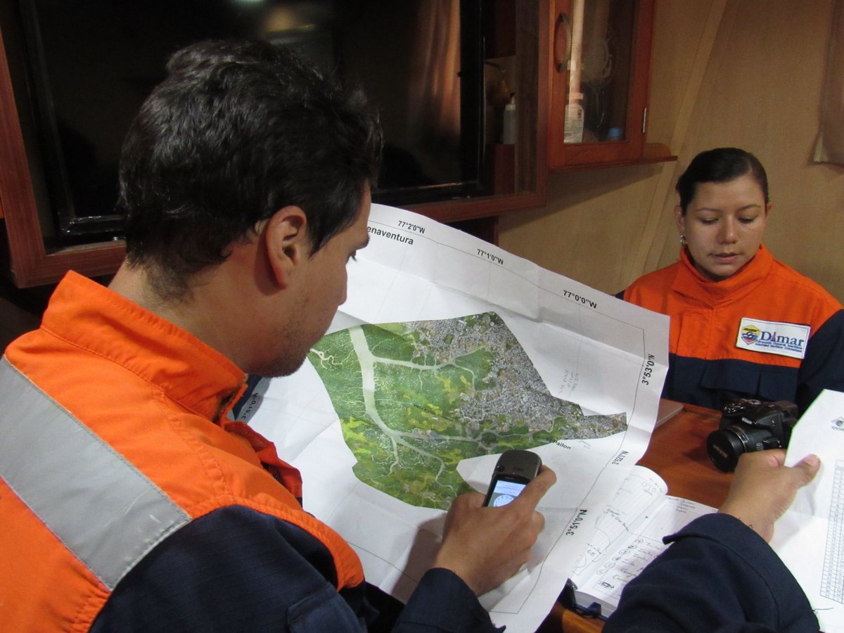 Un grupo de investigadores del Centro de Investigaciones Oceanográficas e Hidrográficas del #Pacífico de <a href="/Dimarcolombia/">DimarColombia</a>, participan en la Primera #ExpediciónPacífico2018, que zarpará el día de hoy desde Puerto Hondo, en #Tumaco.