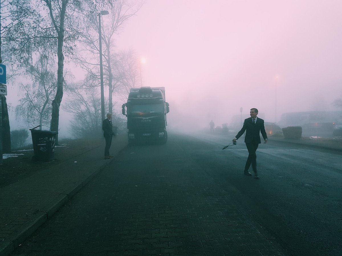 intrrbng's tweet photo. Suits in the mist en route to Frankfurt. https://t.co/lPSMBwCMHv