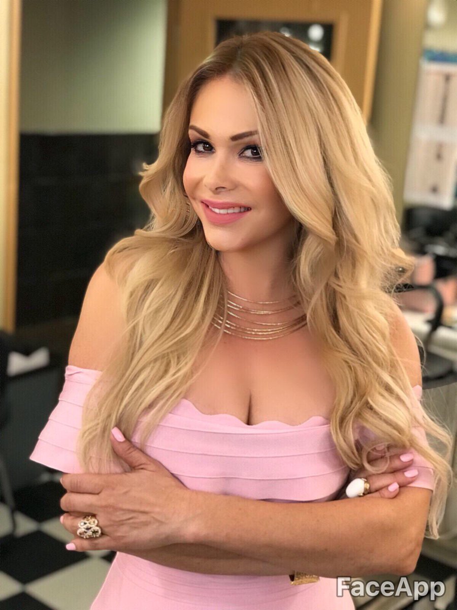 Patty Alvarez oficial (@pattyalvareztv) on Twitter photo 