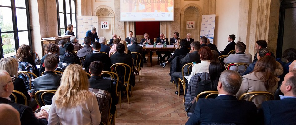 #Comuni, card. Bassetti: “Cuore pulsante dell’Italia”
<a href="/TV2000it/">Tv2000.it</a> con ‘Borghi d’Italia’ premia 37 sindaci italiani 
<a href="/MarioPlacidini/">Mario Placidini</a> <a href="/borghi_ditalia/">Borghi d'Italia</a> <a href="/parchiletterari/">I Parchi Letterari</a> <a href="/comuni_anci/">comuni_anci</a> tv2000.it/ufficiostampa/…