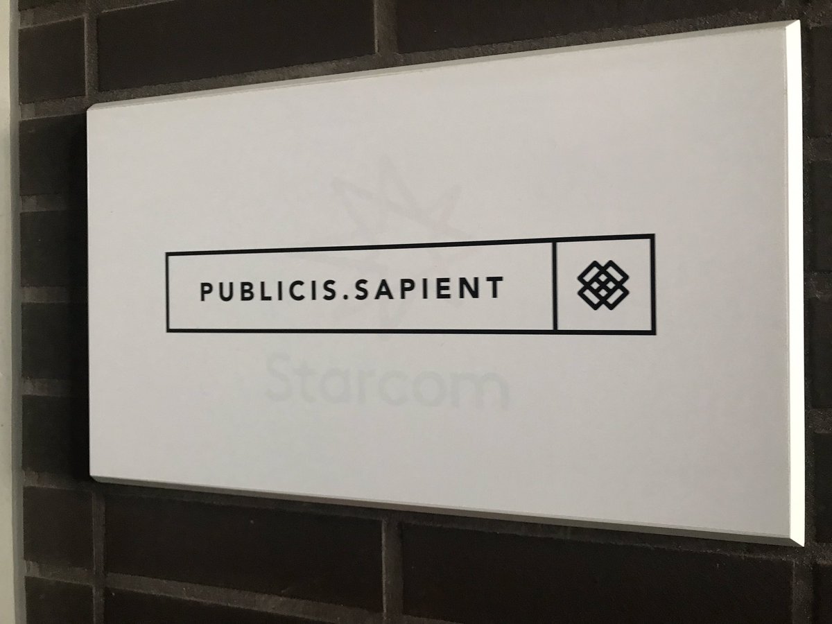 Julia_Ge1's tweet photo. Le Master @MC2_Assas nous a permis de découvrir les métiers et coulisses du travail de Publicis @Sapient_FR aujourd’hui ! #MC2 https://t.co/TmupikREyd
