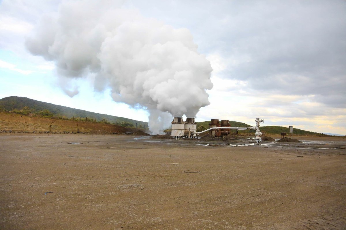 GDUDelivery's tweet photo. On completion, this well in Olkaria that is nearly 3 kilometres deep is expected to generate 10MW of electricity #GoKDelivers ^LC https://t.co/vaAKT8thNg
