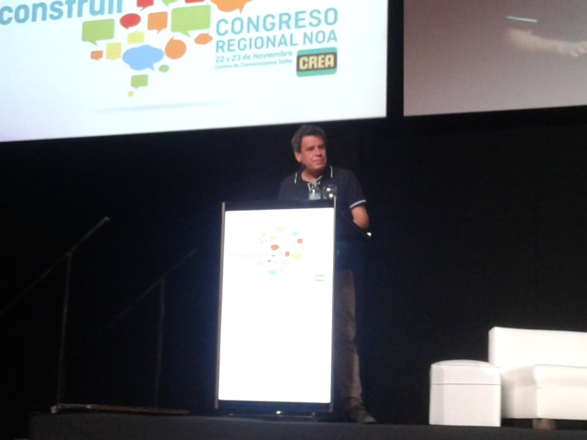 CoopINTASalta's tweet photo. El Dr. @ManesF diserta magistralmente al final del excelente @congresocreanoa . https://t.co/XiPZsKORUK