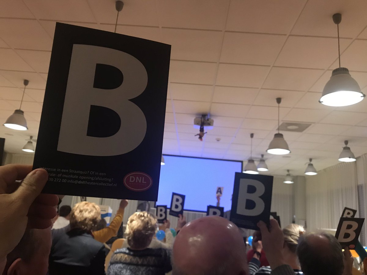 Deelnemers jubileumbijeenkomst <a href="/BovenIJClienten/">Clientenraad BovenIJ</a> stemmen voor een rookvrij <a href="/bovenij/">BovenIJ ziekenhuis</a> Geen rookplek voor de deur maar aan de rand van het ziekenhuis