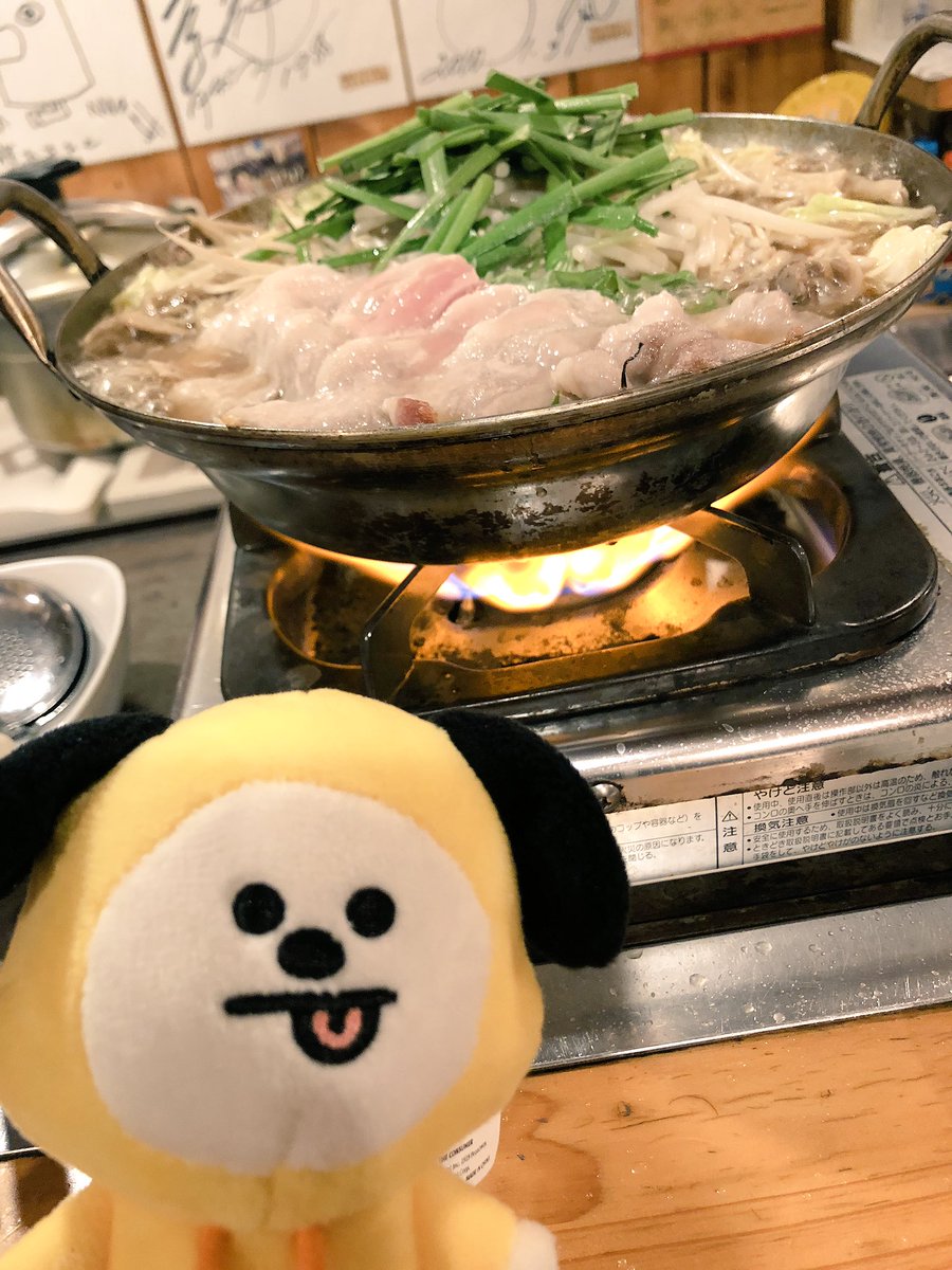 jmnchaaann's tweet image. fake loveのジミンちゃんが鼻血出るほどカッコ良すぎて掛け声やめちゃって
完全ジミンちゃんロックオン👀
もう基本ジミンちゃんロックオン🐥💜

寒くてお腹空いたから道頓堀でもつ鍋食べて寝よう😴💜

#armyRTしてくれた方フォローします
#ARMYさんと繋がりたい
#大人ARMY #BTS